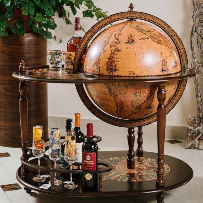 Gaublys-baras Artemide Classic Brown Trolley Zoffoli. 50cm skersmens, 98cm aukščio. Rankų darbo, Italija